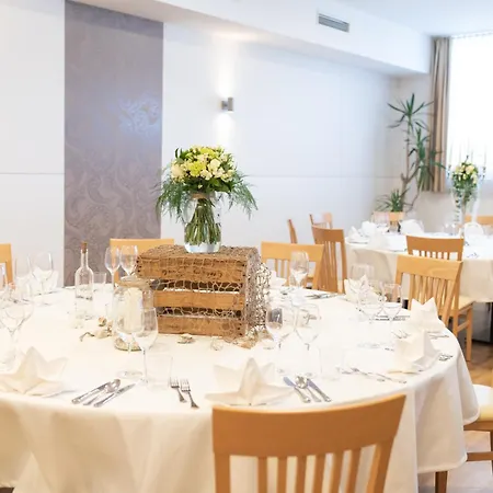 Restaurant Schwarzer Adler 3*