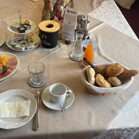 Restaurant Schwarzer Adler 3*