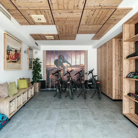 Hotell Restaurant Schwarzer Adler 3*