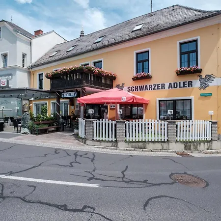 Restaurant Schwarzer Adler 3*