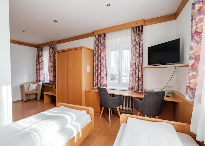 فندق Restaurant Schwarzer Adler Friedberg