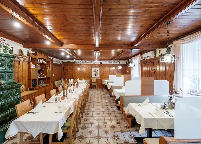 Restaurant Schwarzer Adler 3* Friedberg